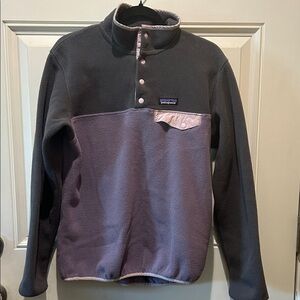 Patagonia Charcoal and Lavender Snap-T Fleece